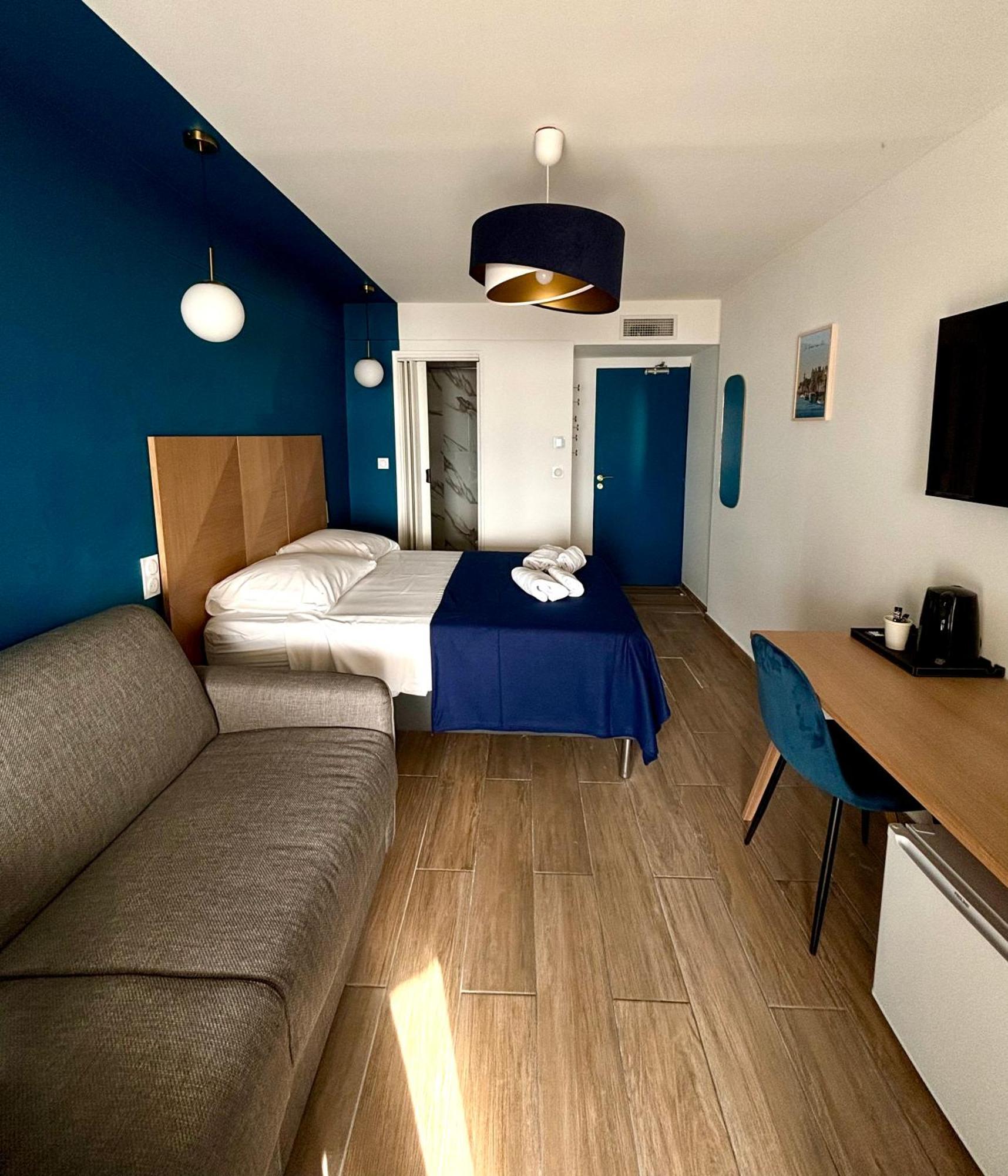 L'Hotel De La Plage Le Grau-du-Roi Eksteriør billede
